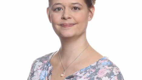 Melanie Becker Melanie Becker